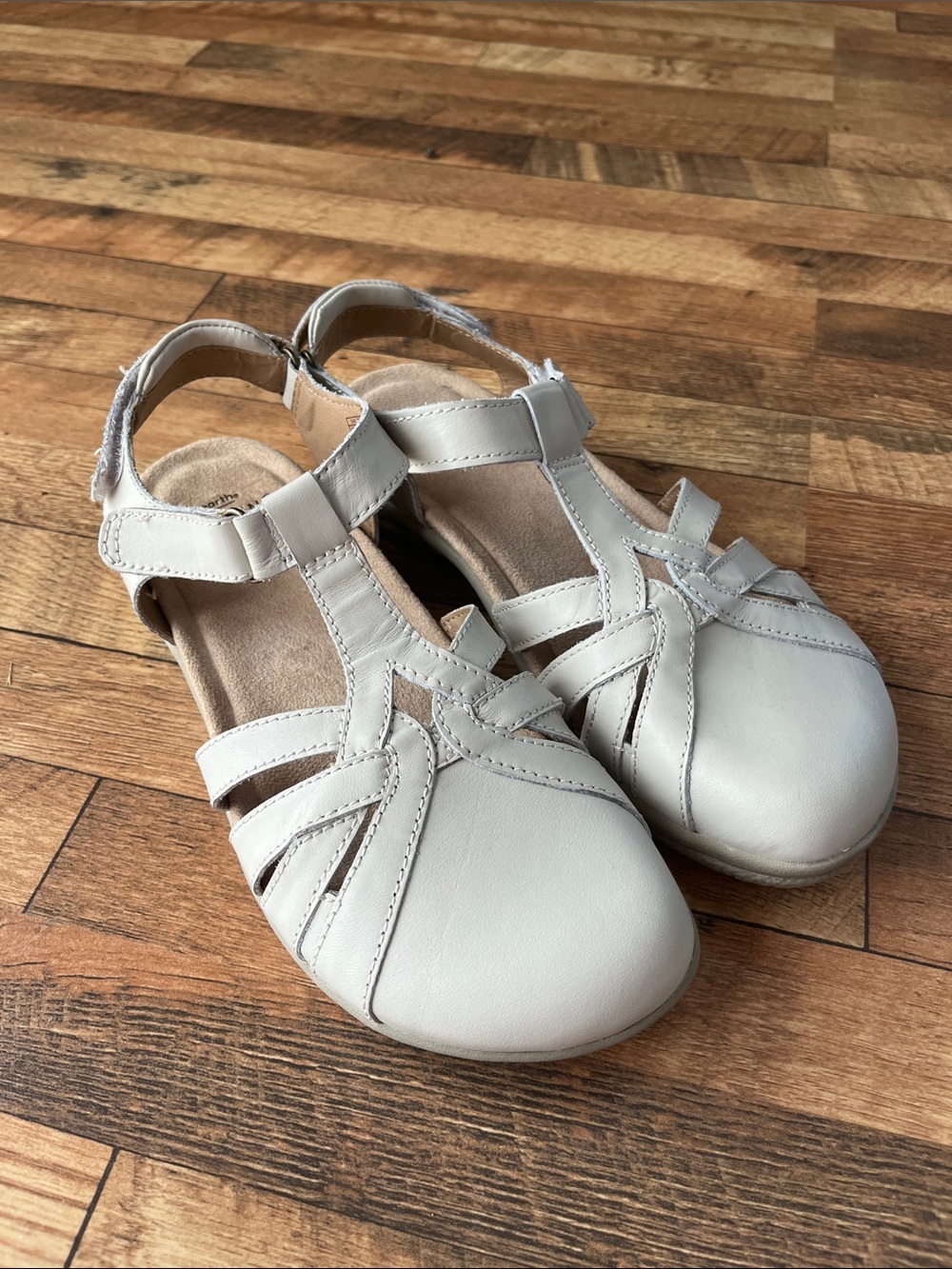 Earth Origins Women's Cream Strappy Sandals